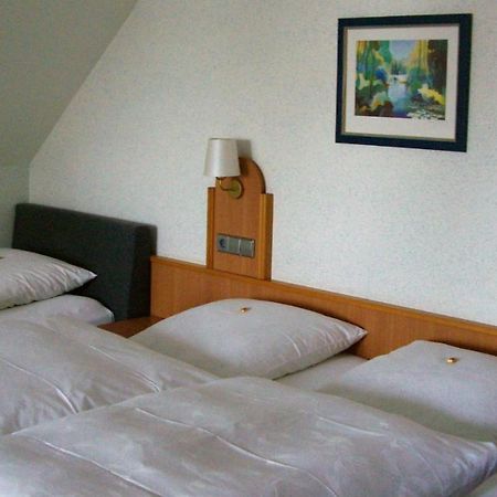 Gasthaus Zum Baeren Gaestehaus Wittighausen Екстер'єр фото