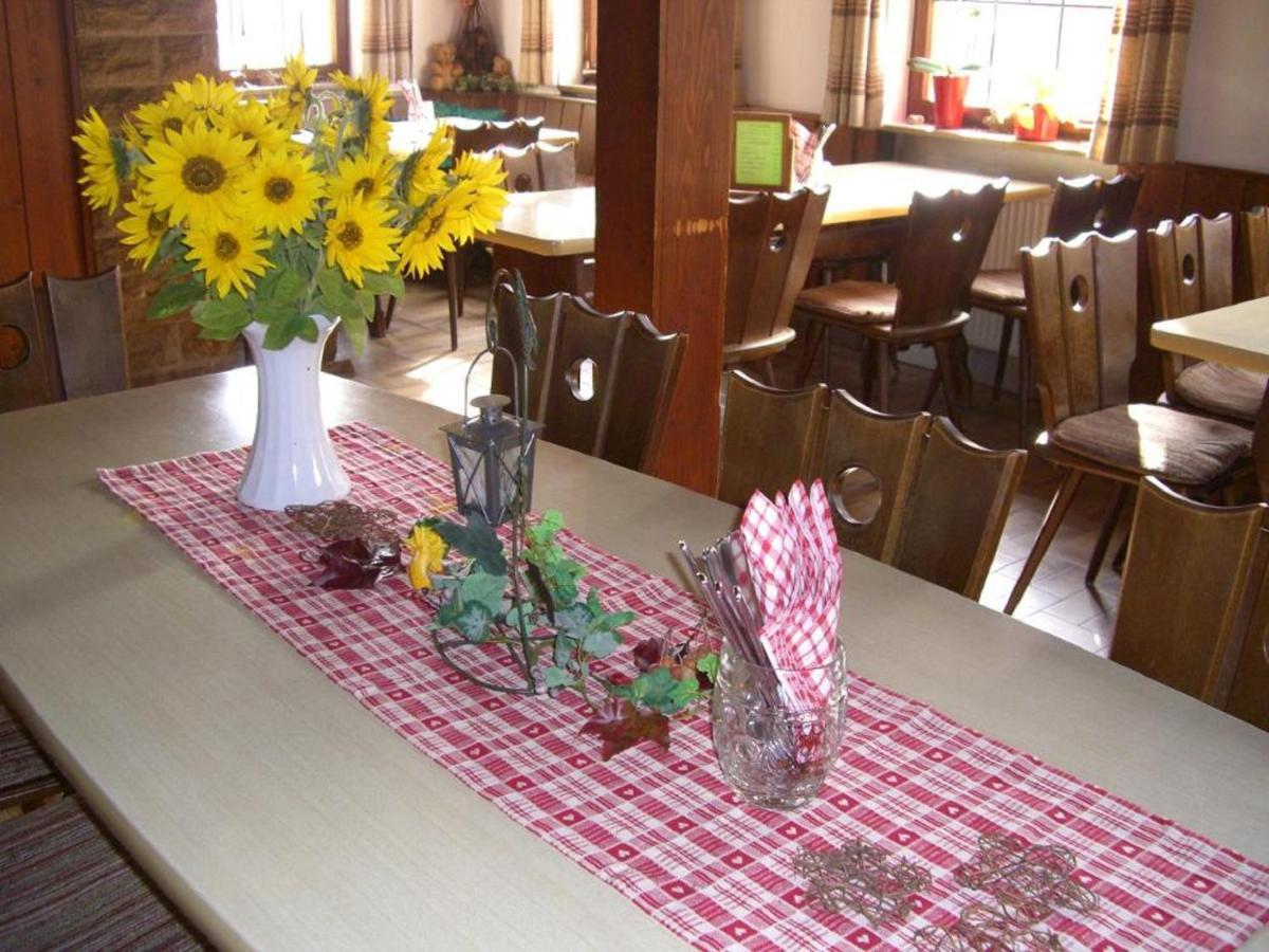 Gasthaus Zum Baeren Gaestehaus Wittighausen Екстер'єр фото
